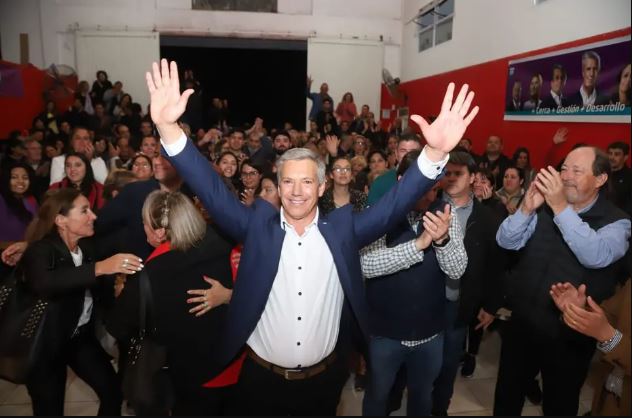 «JANY» MOLERO ES EL NUEVO INTENDENTE DE GENERAL ALVEAR Y ALFREDO CORNEJO GOBERNADOR DE MENDOZA.