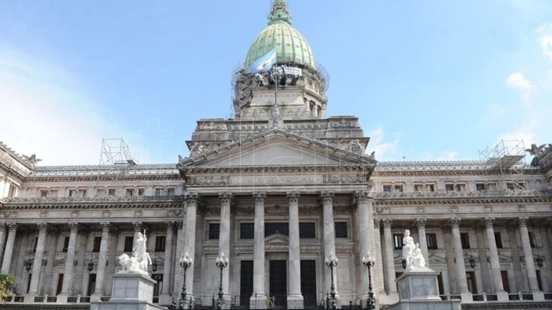 ESTE DOMINGO SE RENUEVAN 130 BANCAS EN DIPUTADOS Y 24 EN SENADORES