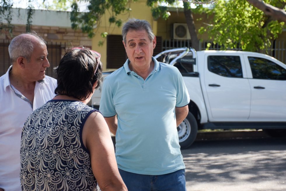FÉLIX: SUPERVISÓ OPERATIVOS DE LIMPIEZA Y DIALOGÓ CON VECINOS