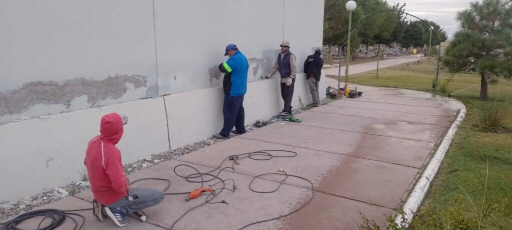 MEJORAS Y RENOVACIÓN EN EL CEMENTERIO DE MALARGÜE