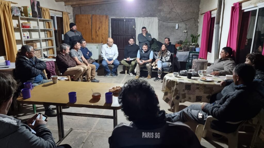 LOS CONCEJALES VISITARON EL DISTRITO DE EL NIHUIL