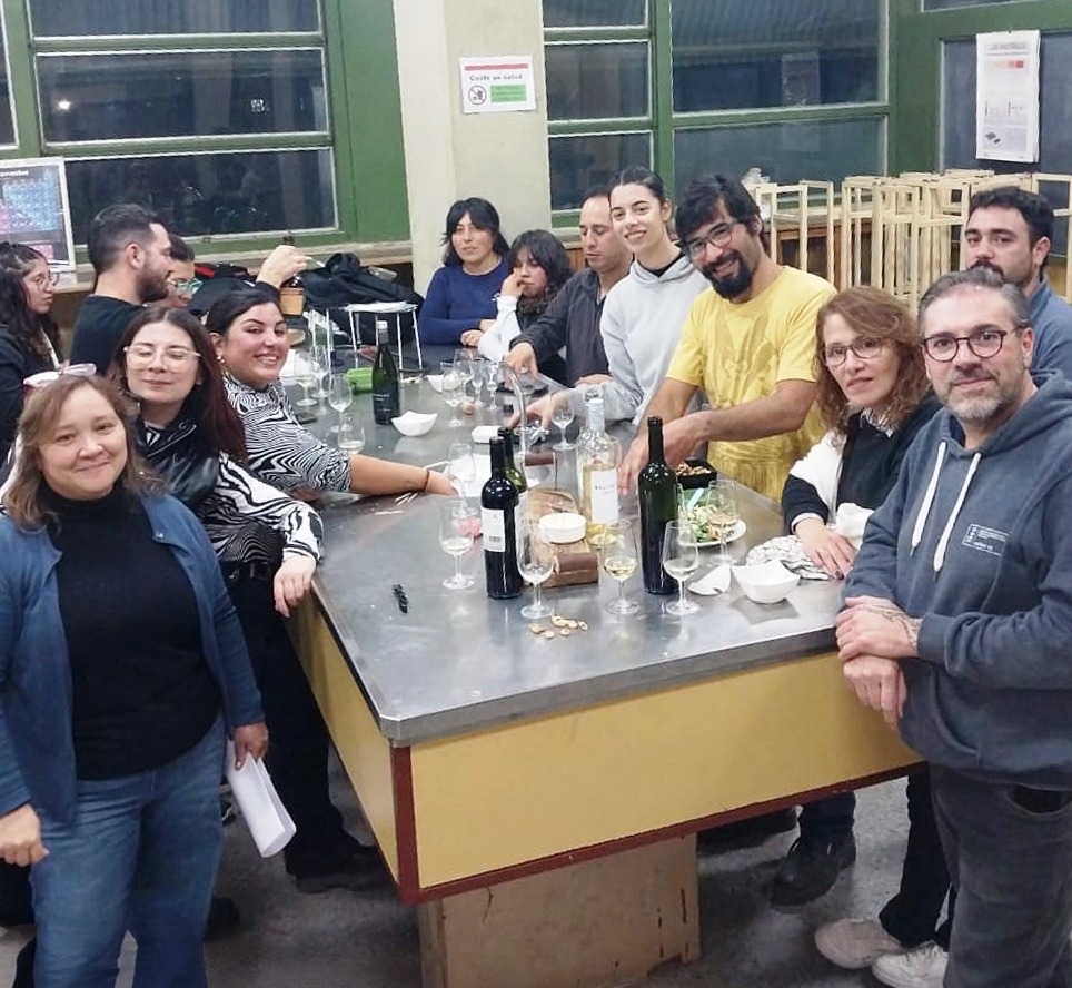 SALVADOR: ENOLOGÍA E INDUSTRIA DE LOS ALIMENTOS