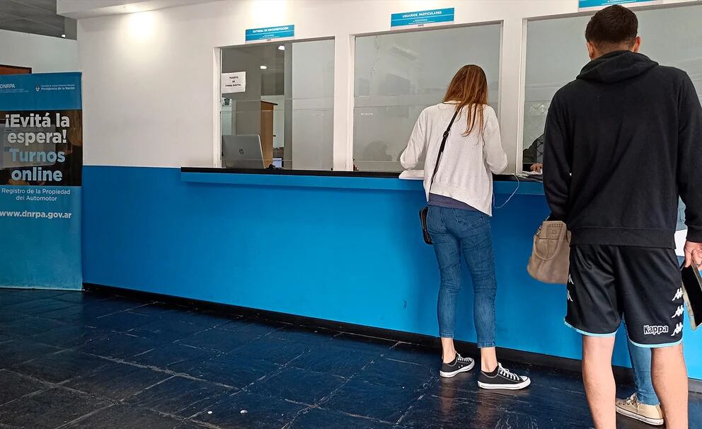 CIERRAN MÁS DE 130 REGISTROS DEL AUTOMOTOR EN TODO EL PAÍS