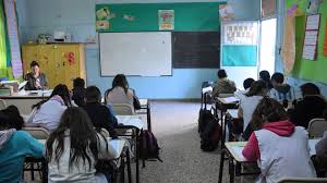 SOLO 1 DE CADA 4 ESTUDIANTES PUEDE RESOLVER UN EJERCICIO DE REGLA DE TRES SIMPLE