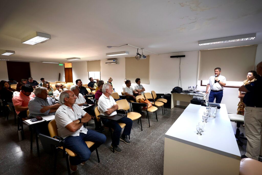 FÉLIX RECIBIÓ A MIEMBROS DE LA COMISIÓN DE ACTIVIDADES ESPACIALES PARA OPTIMIZAR INFORMACIÓN SATELITAL