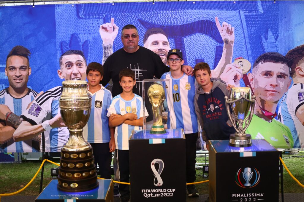 CASI 30 MIL SANRAFAELINOS SE DIERON CITA A CONOCER LA COPA DEL MUNDO
