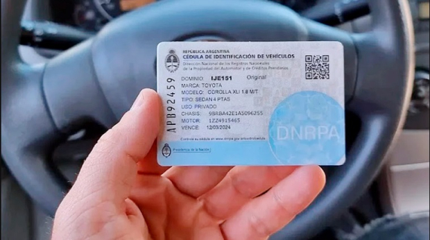 SE NORMALIZÓ LA ENTREGA DE CEDULAS VERDES, PERO NO EL DE LAS CHAPA PATENTE