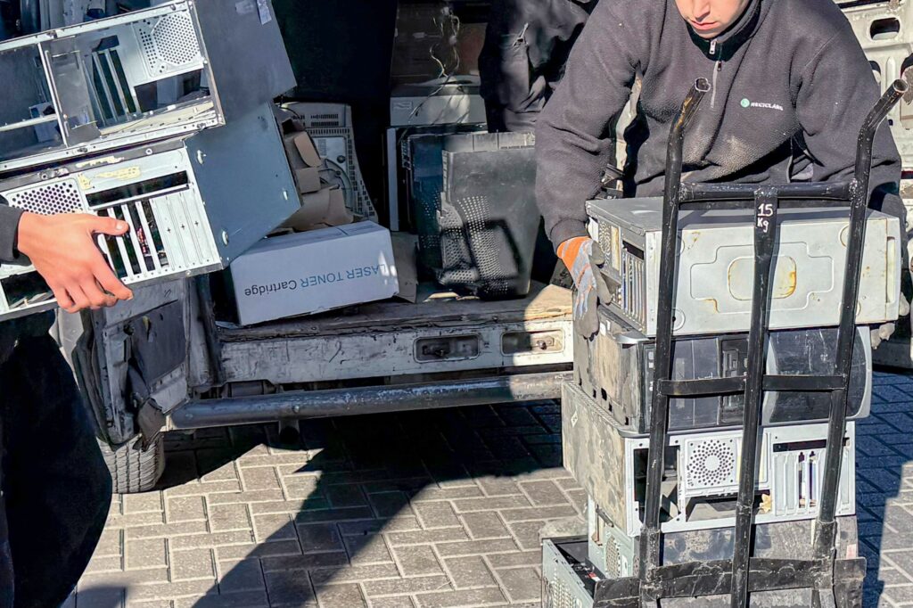 MAIPÚ RECOLECTÓ  MÁS DE 2.000 KILOS DE RESIDUOS ELECTRÓNICOS