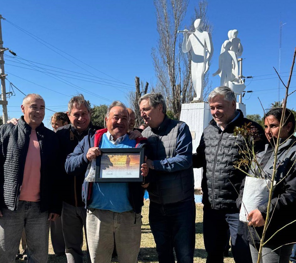 CELEBRACIÓN Y RECONOCIMIENTOS POR EL DÍA DEL AGRICULTOR