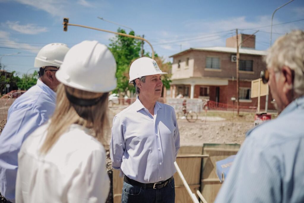 FÉLIX SUPERVISÓ LA OBRA DEL GASODUCTO Y ANTICIPÓ LA FACTIBILIDAD PARA ANTES DEL INVIERNO 2026