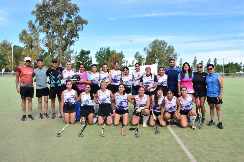 Santa Rosa hizo historia al recibir por primera vez un partido del Hockey Federado de Mendoza
