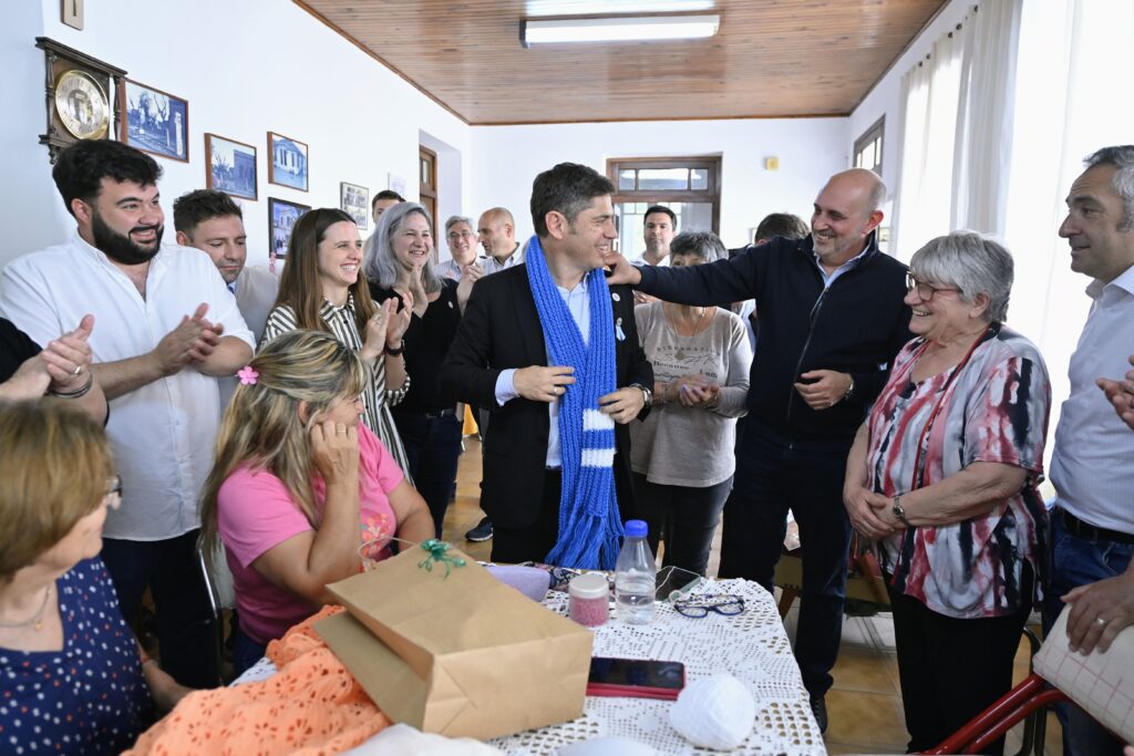 Kicillof en General Pinto: “En la Argentina de Milei, la casta está de fiesta”