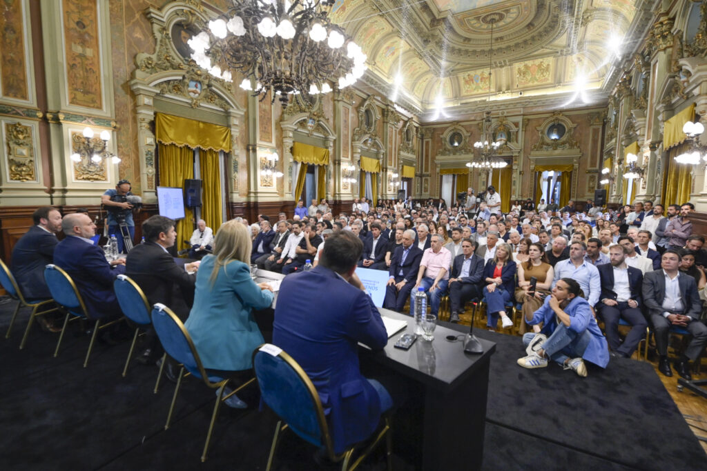 Kicillof presentó los proyectos de leyes de Presupuesto, Impositiva y Financiamiento 2026