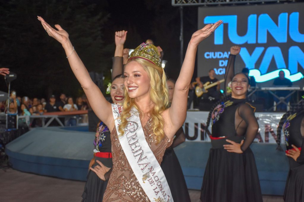 Tunuyán recibió a su Virreina Nacional con emoción y orgullo