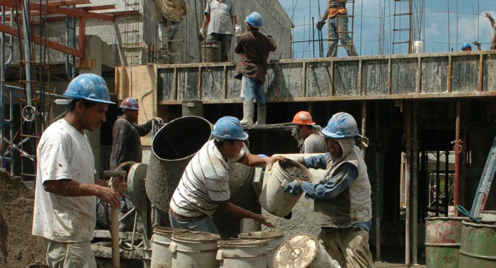 Más del 70% de los trabajadores asegura que su salario le dura menos de 14 días