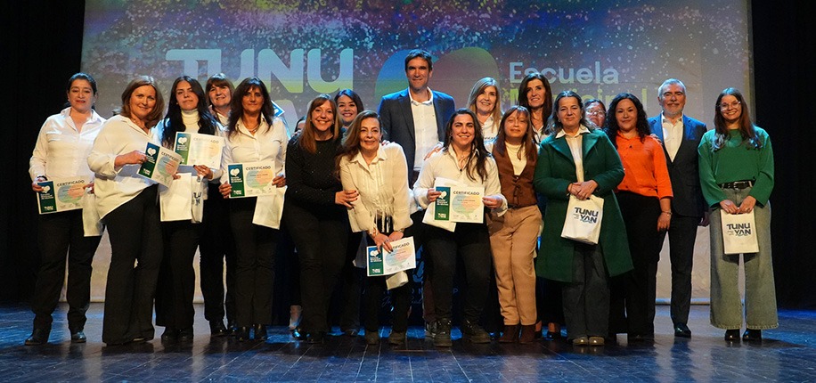 La Escuela Municipal de Idiomas celebra a 78 nuevos egresados