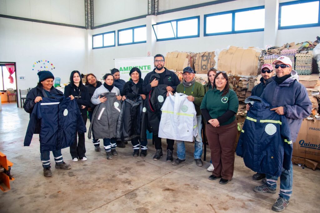 Prendas Recuperadas: Nueva indumentaria para los recolectores de residuos