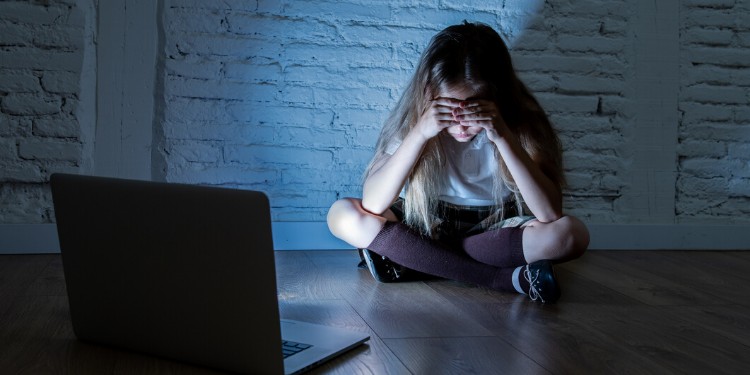 El Concejo Deliberante busca adherir al documento sobre consumos problemáticos digitales en jóvenes